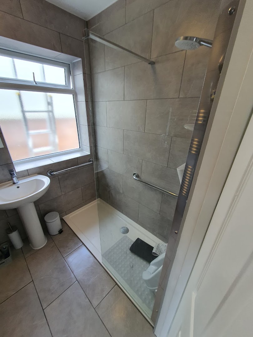 RUISLIP HANDYMAN · Photos 10